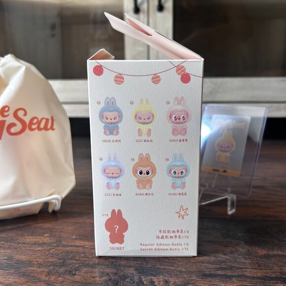 SI SI- The Monsters Have a Seat- Labubu, 100% Authentic - Picture 5 of 7